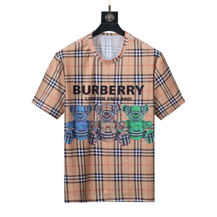 Burberry Unisex T-Shirt - DN24804